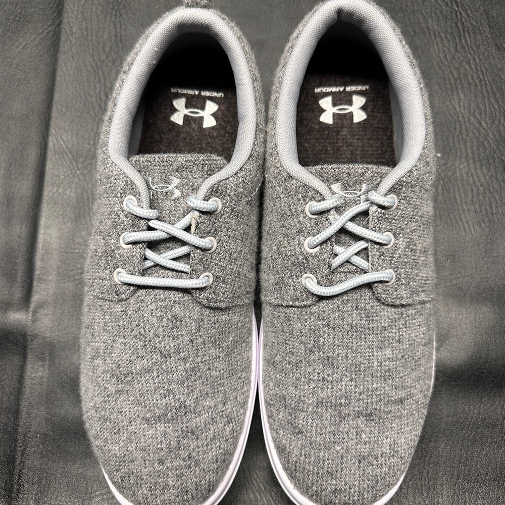 Under Armour Men’s Light Gray Encounter Wool Sneakers *NEW*